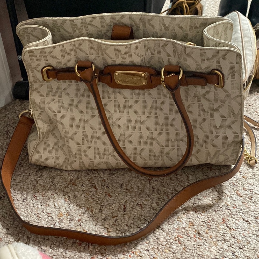Michael Kors bag